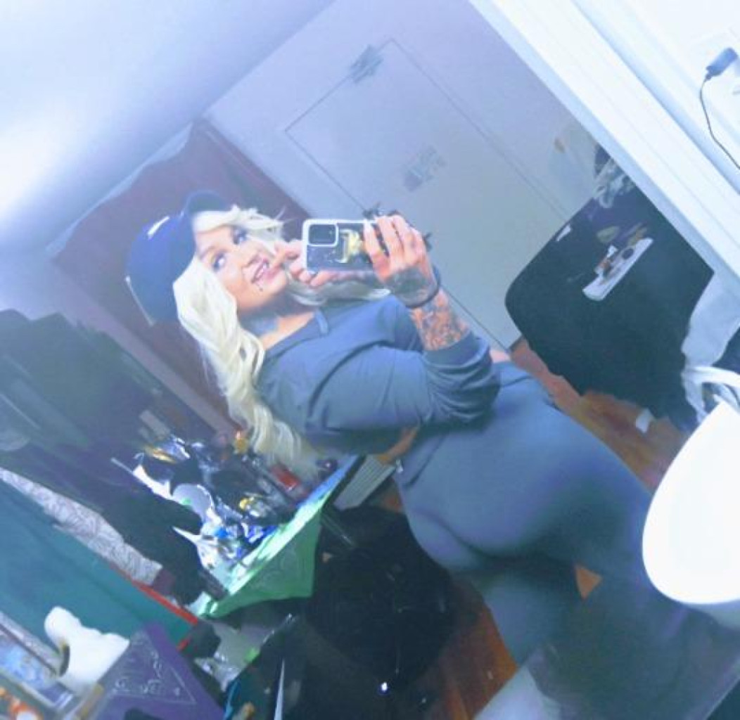Profile picture 4