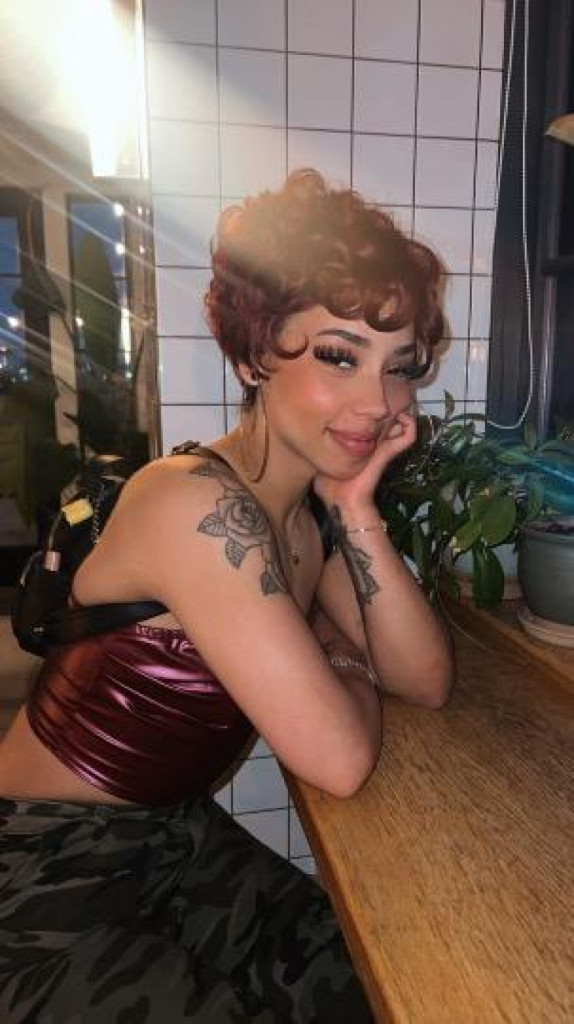 Profile picture 1